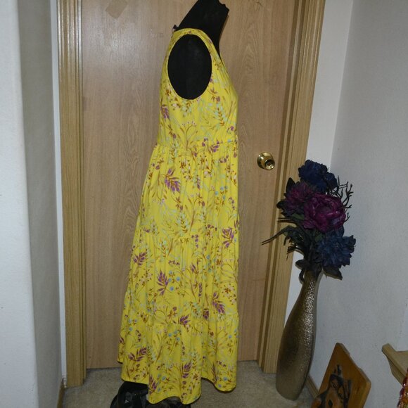 NWT C Wonder Christian Siriano Floral Yellow Summer Vacation Dress - Picture 11 of 12